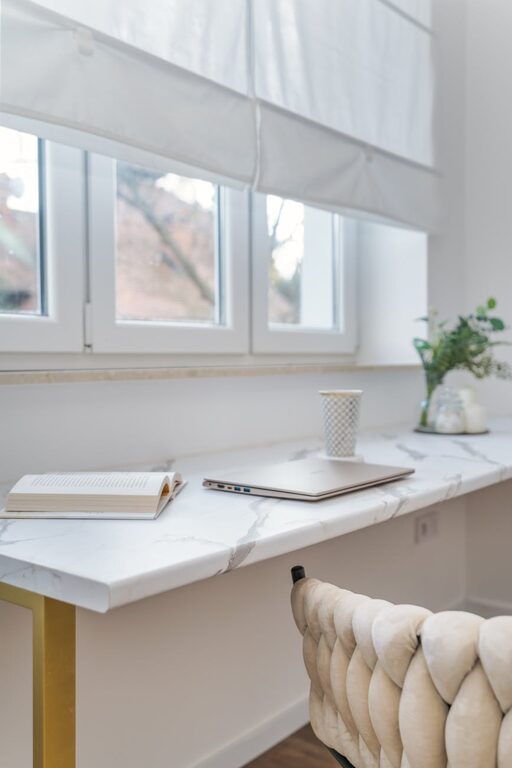 Simple Ways to Personalize Your Workspace for Better Comfort